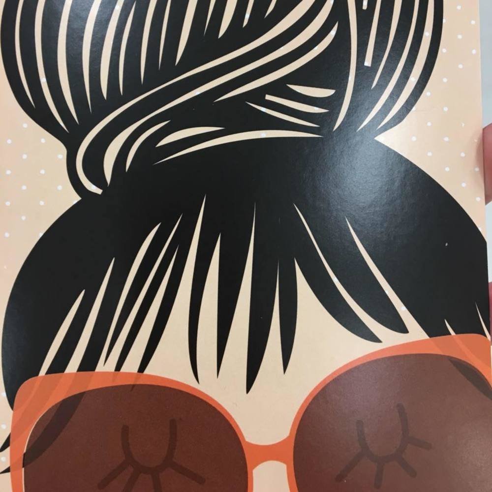 Oh My Posh! Kimberly needs to clear her closet!